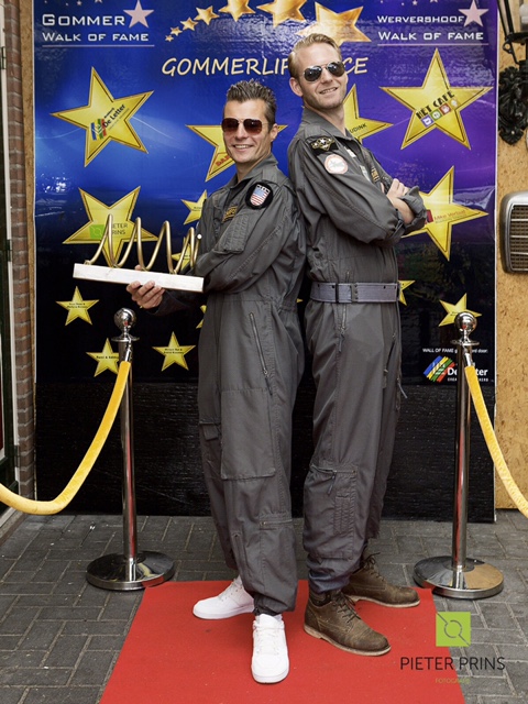 Foto van Rich and Famous