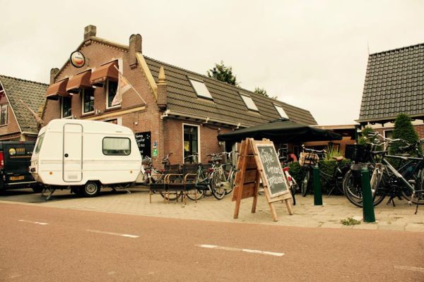 2016 Het cafe Facebook (10).jpg